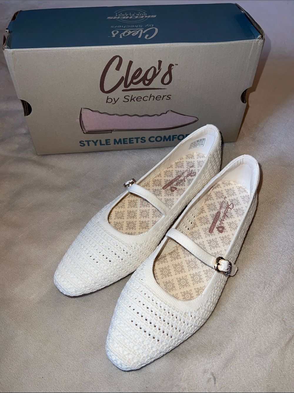 Skechers Cleo Snip Cream Mary Jane Flats